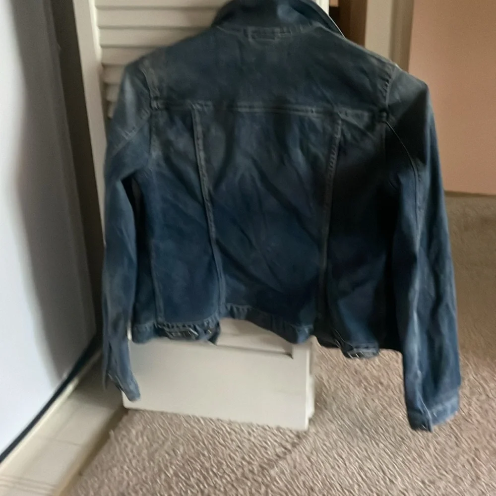 Jean jacket - Picture 6 of 7